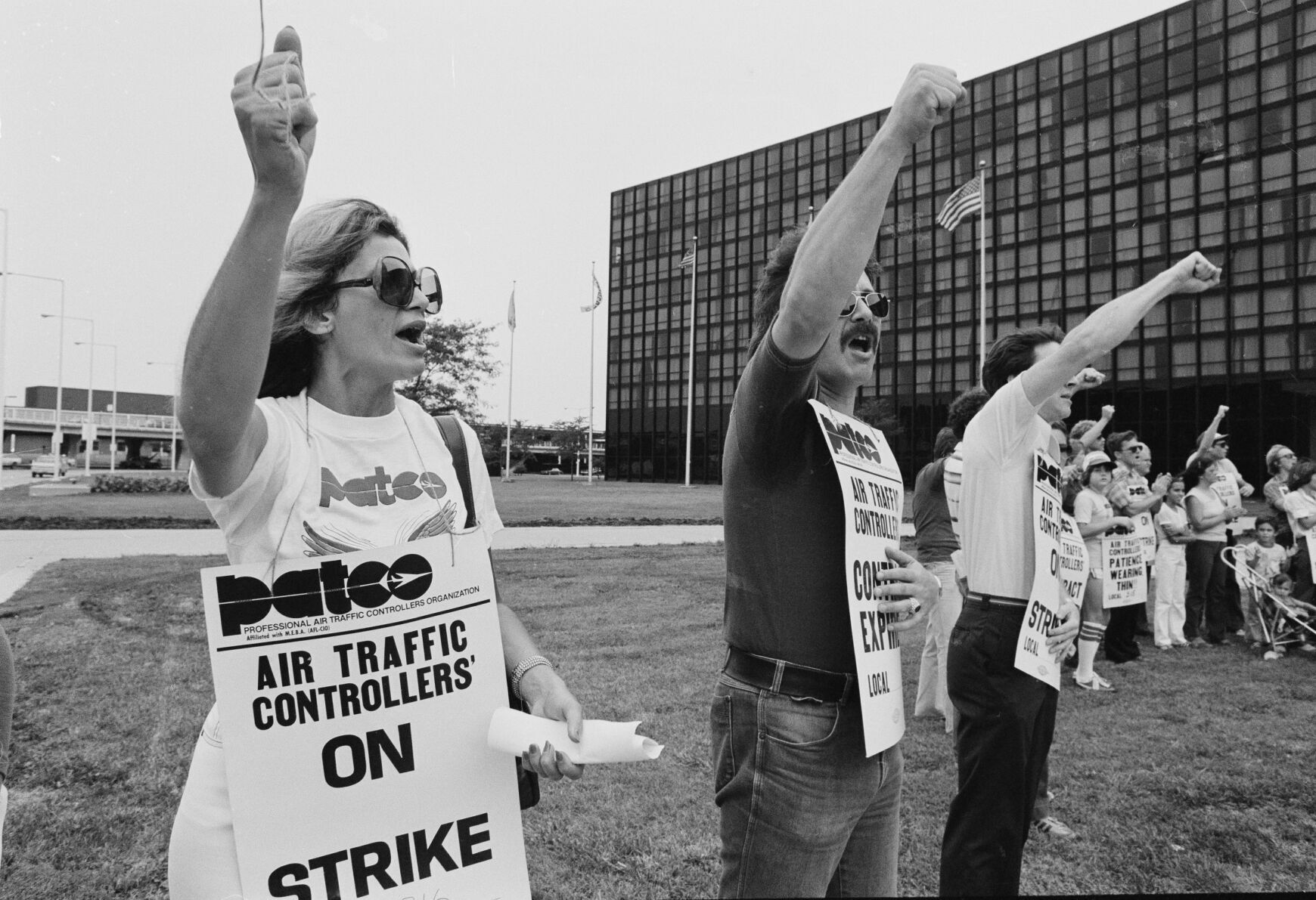 1981: Air Traffic Controllers
